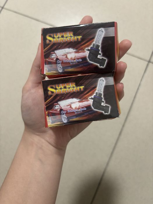 Лампочки для фар.