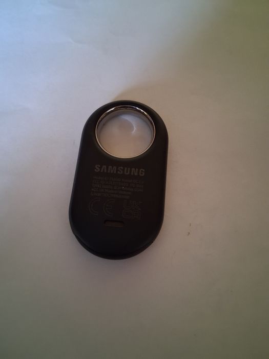 Apple Airtag, Samsung Smarttag 2