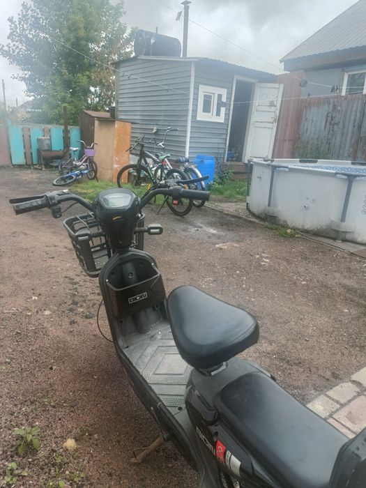 Продам электро скутер sk8