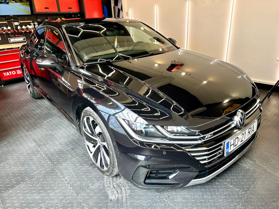 VW Arteon 2.0 TSI 4 Motion R line