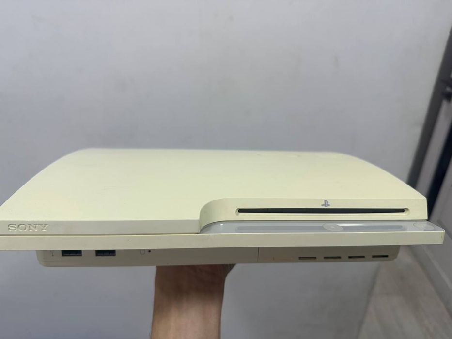 PlayStation 3slim/260gb 2 ta pult