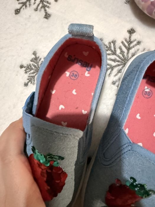 Обувки за момиче nike , fila , h&m 30 номер sinsay