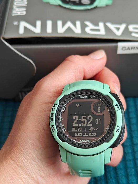 Vând ceas Garmin Instinct 2S Solar
