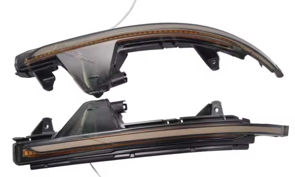 Динамични бягащи мигачи за огледалата за  Ауди А7 С7 Audi A7 S7 RS7