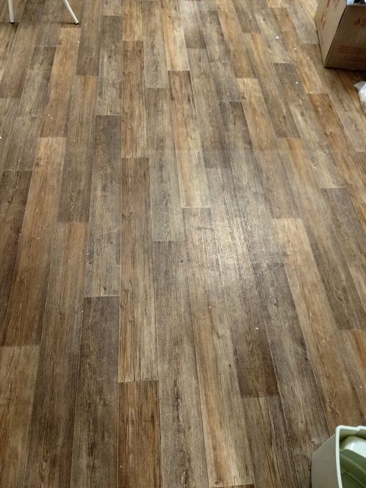 Продам Линолеум в отличном состоянии.