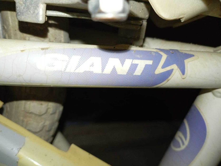 Велосипед детский двухколёсный,с 2 дополнительными,сьемными колесами