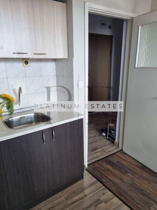 Продава се Двустаен апартамент в София, Дружба 2 - 87 кв.м за 2380 €/кв.м - Снимка #1