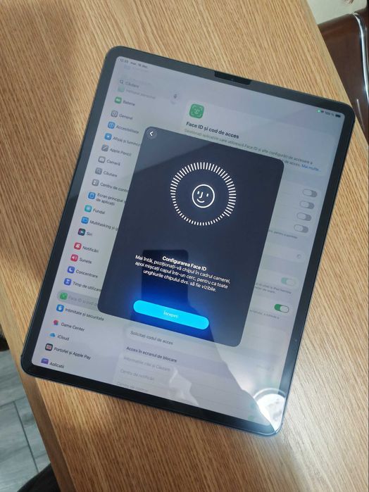 iPad Pro 4 12.9" (2020) 4th Gen Cellular 128 GB + Husa , IMPECABILA !