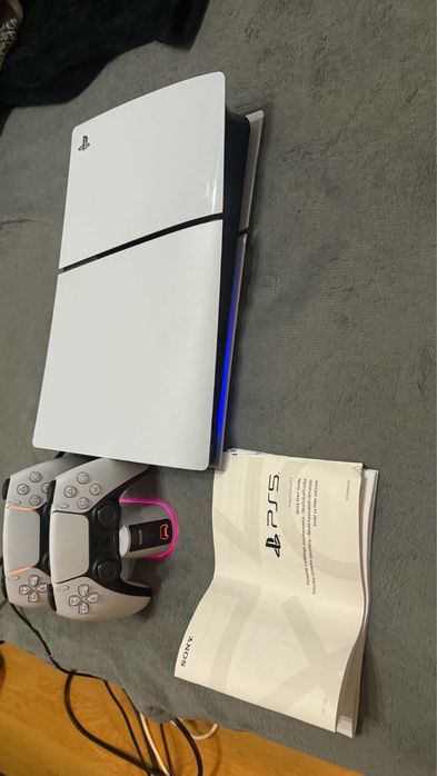 PS5 Digital Edition ca NOU