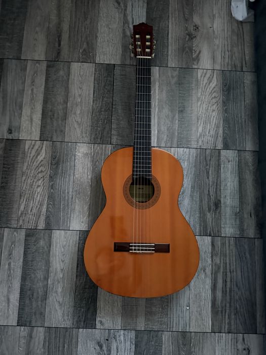 Chitara yamaha c 40