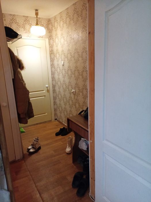 Продам 2хком квартиру район Ахтамара.