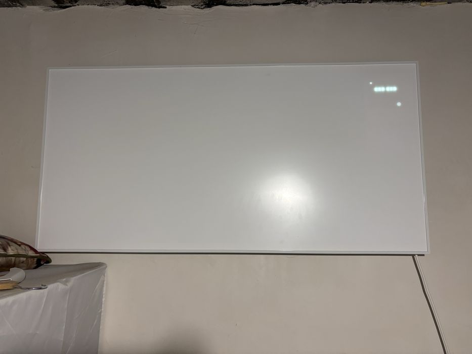 Vand încălzitor cu infraroșu,