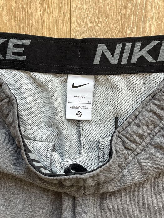 Панталони Nike Sportswear