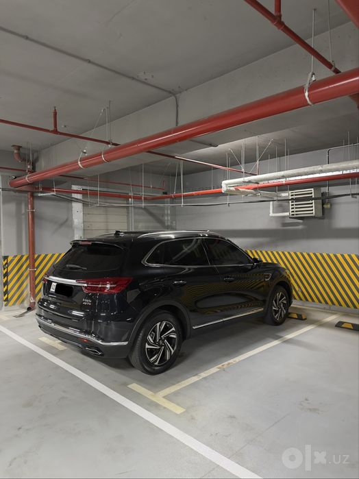 Hongqi HS5 2022 toza