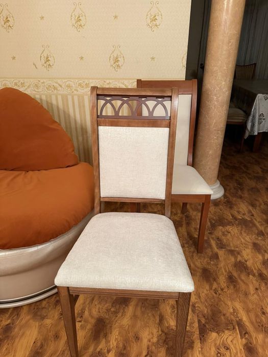 Продаю Стулья из италии