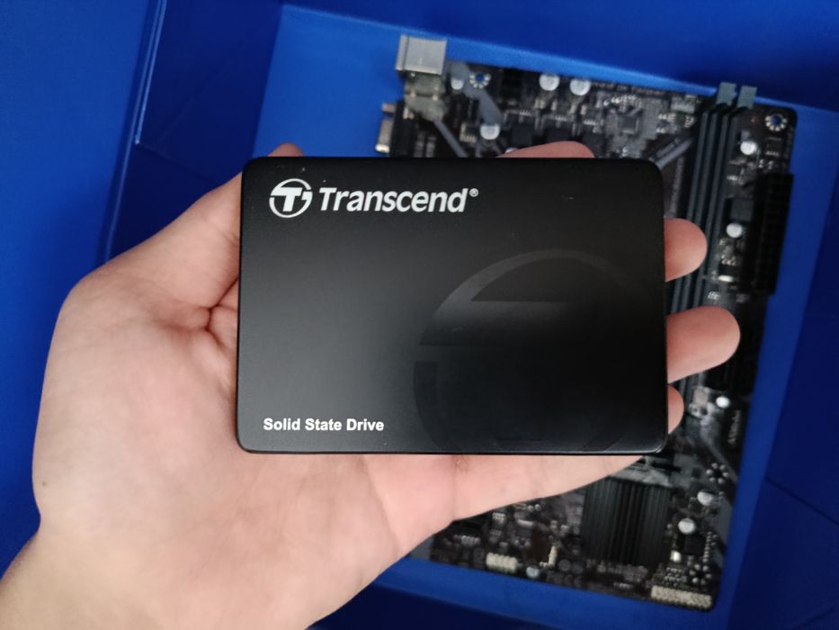 Материнка+ссд рабочие