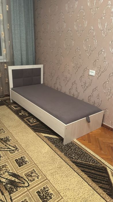 Кровать односпальная