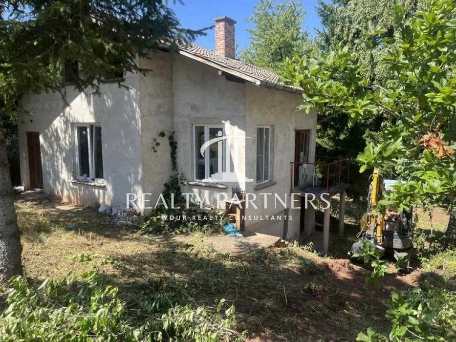 Продава къща – с. Ноевци, обл. Перник