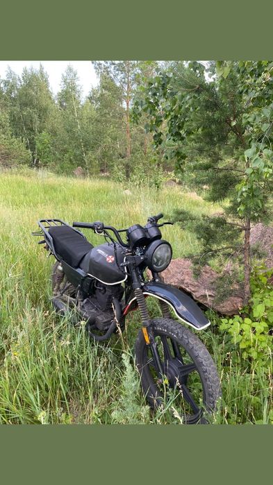 Мотоцикл GSX-200