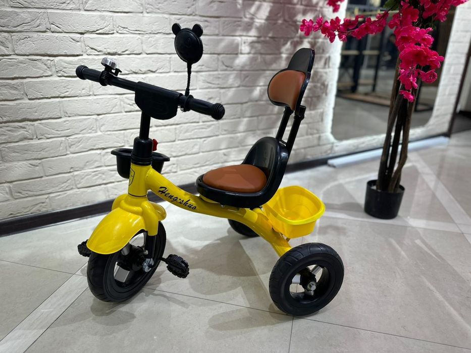 Велосипед трёхколёсный коляска