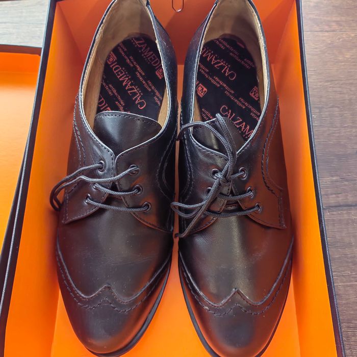 Обувки от естествена кожа