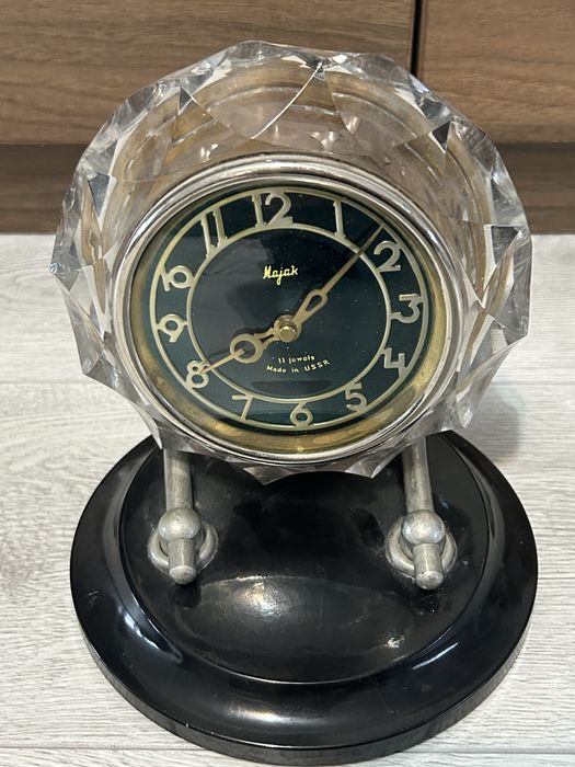 Съветски часовник Маяк