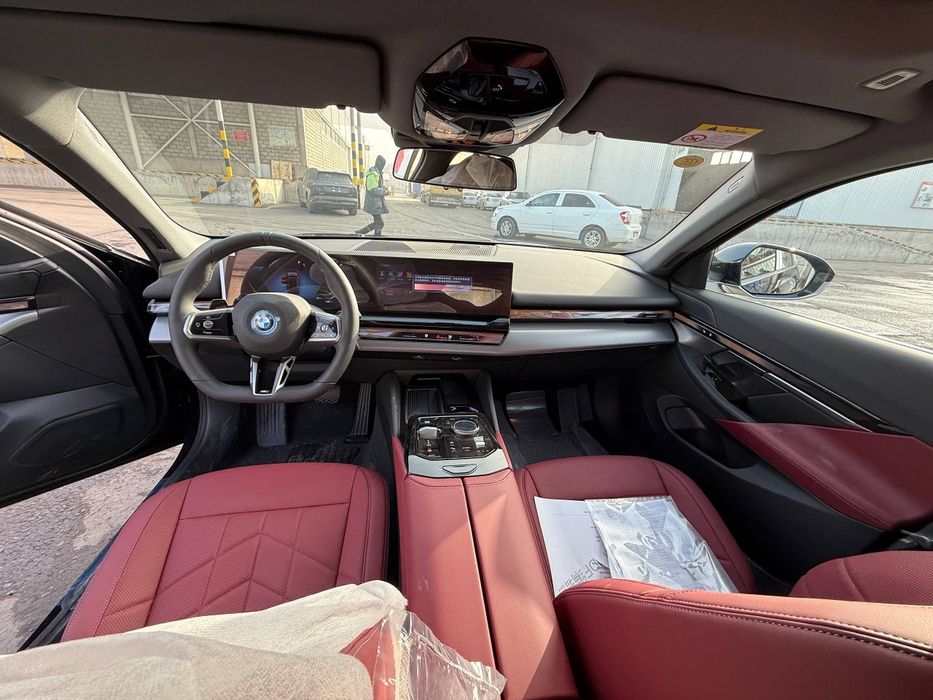 Bmw  i5edrive35L