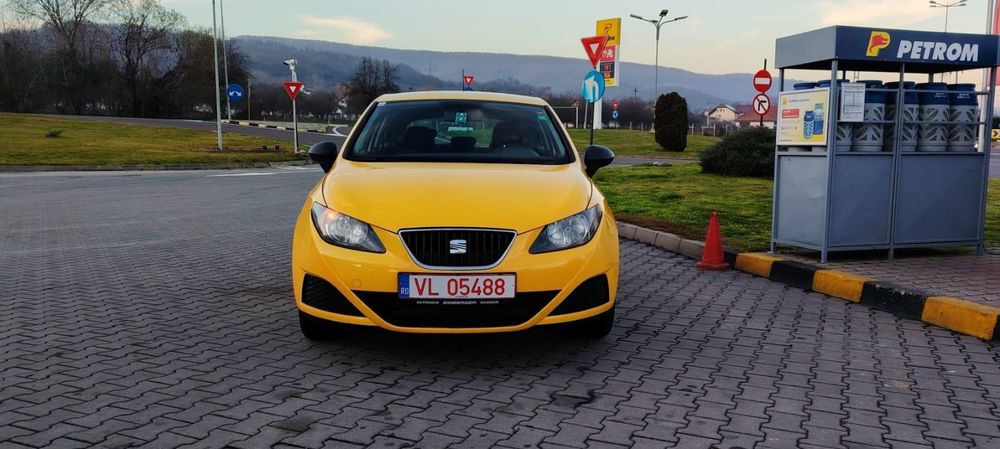 Seat Ibiza An 2012 Euro5 Motor 1,4 Benzina MPI Climă Jante Numere Roși