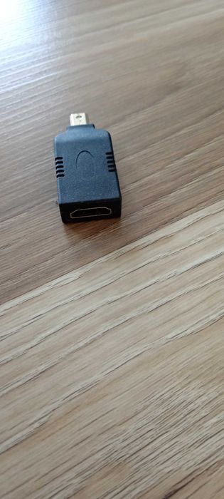 Adaptor HDMI -  Mini Display port