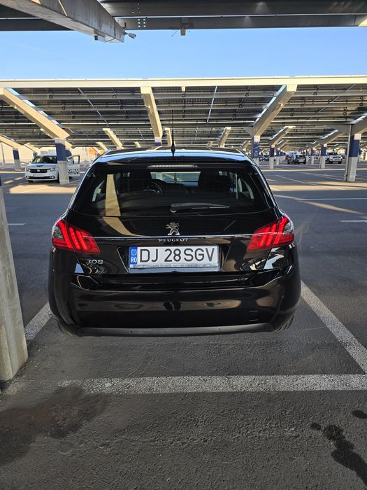 Peugeot 308 II, Active