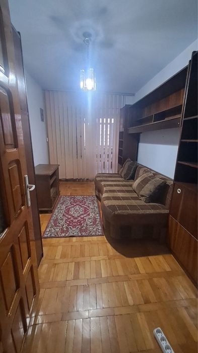 Inchiriez apartament 3 camere, ultra central, zona moto-velo - View 6