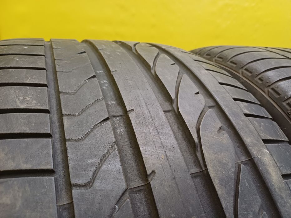 Шины 315/35 R20 Bridgestone пара.