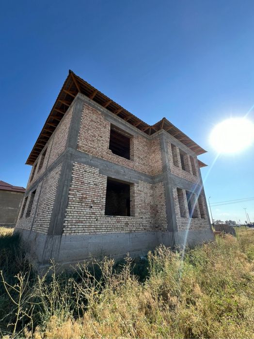 Дом 2 этажный 390м2