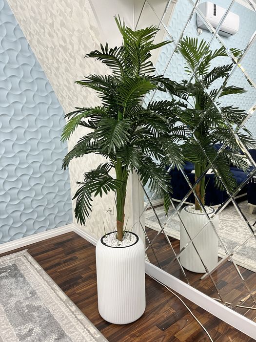 Пальмы искуственные для декора