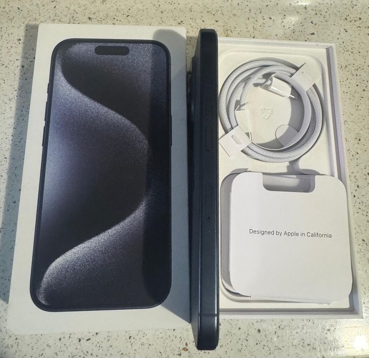 IPhone 15 Pro Blue  Neverlook !