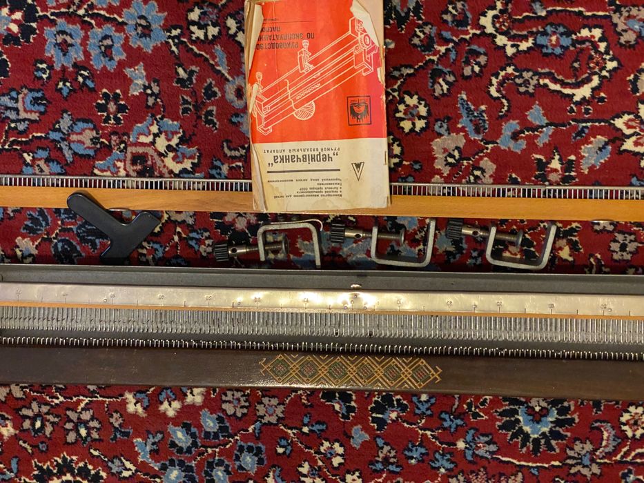 Ручной вязальный аппарат Чернивчанка + книга в подарок