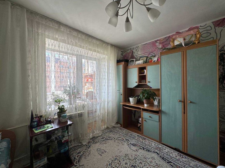 Продам 3к ул.Молдагулова 15/8