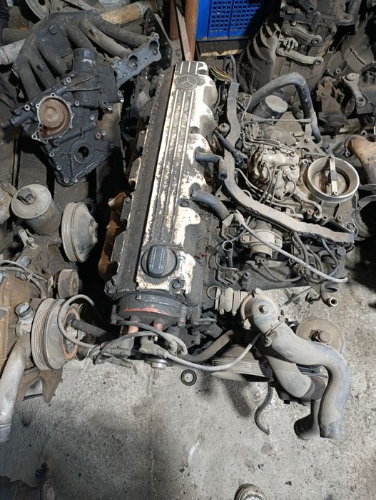 Двигатель на Мерседес М103/2.6