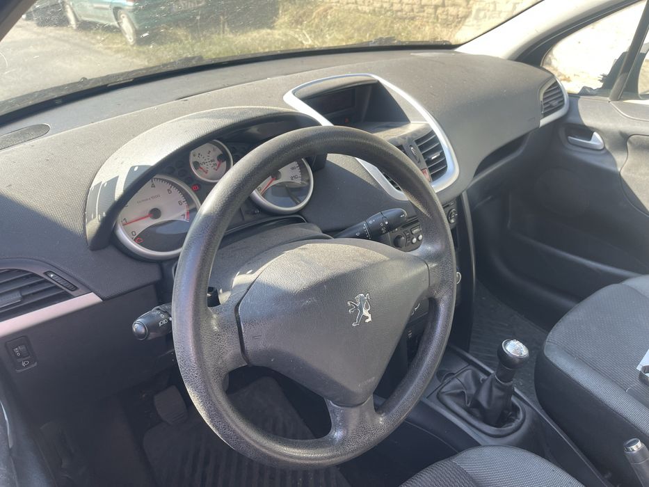 Peugeot 207 SW на части 1.4