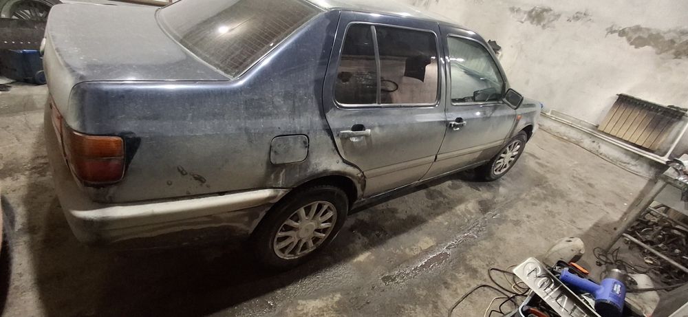 Продам автомобиль Фольксваген Венто