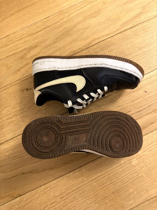 Nike Air Force 1 ‘07 LV8 Pomegranate