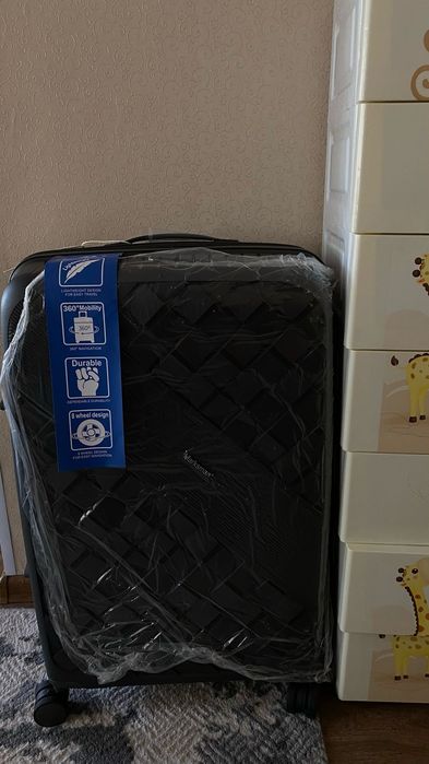 Продам Чемодан(новый)