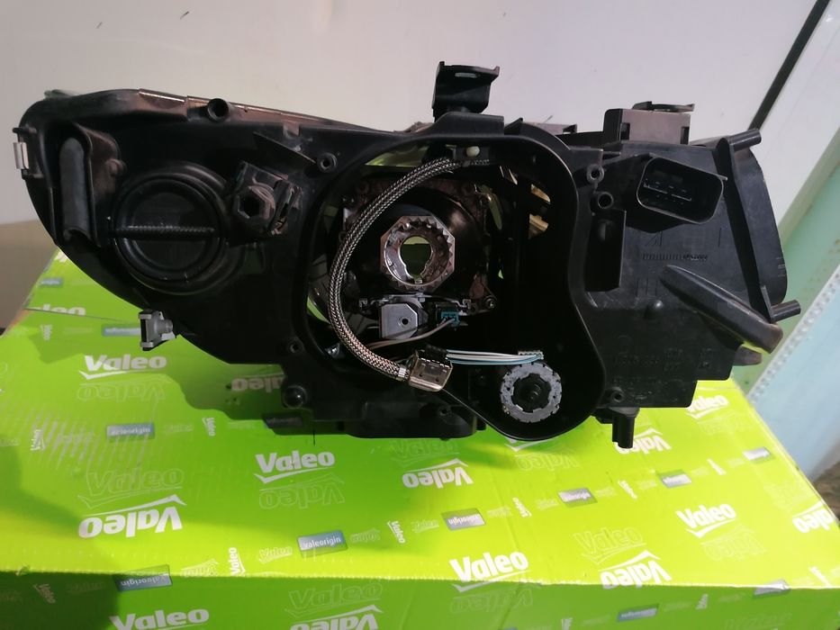 Фар фарове за BMW 3 E92 E93 / БМВ Е92 Е93 Facelift