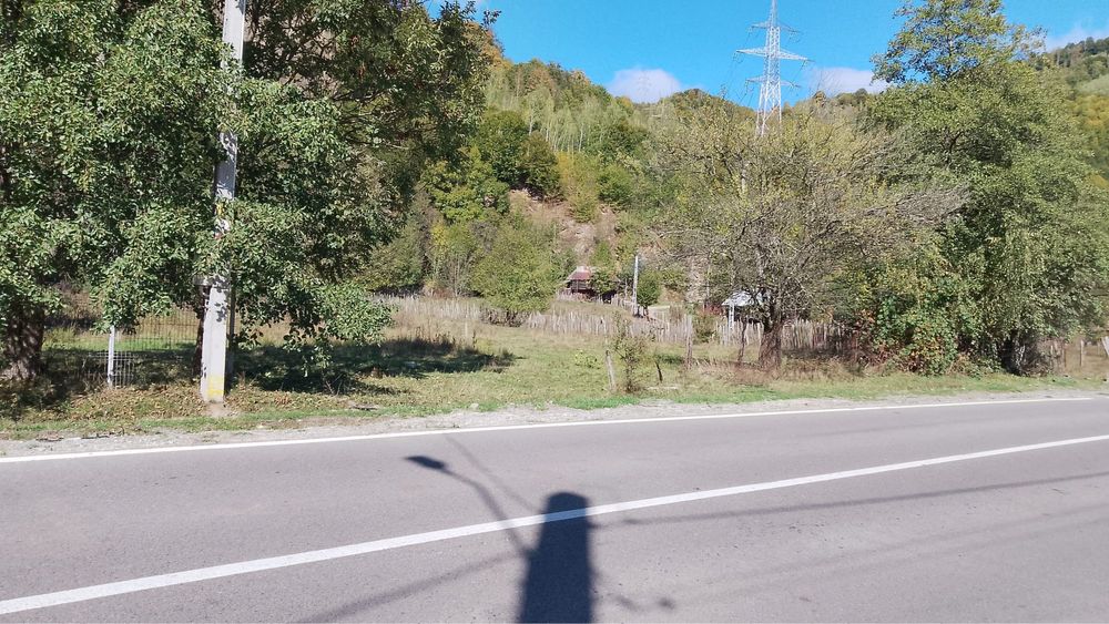 Vand teren in com. Malaia jud. valcea