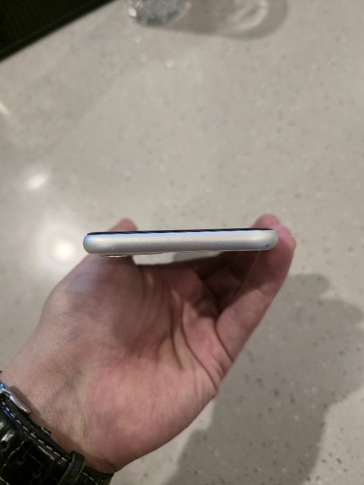 IPhone 11 128gb акб 100%