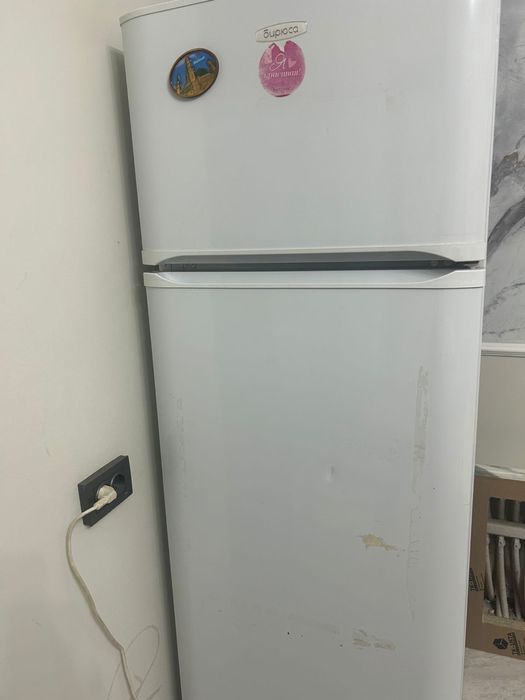 Холодильник бирюса