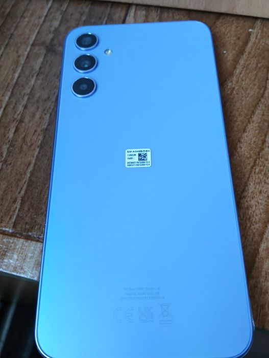 Продавам перфектен като нов смартфон Самсунг а34  5g.