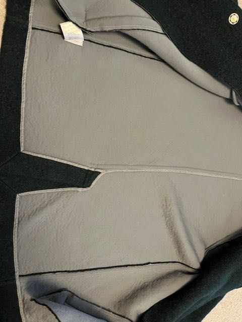 Palton scurt din lana, marimea 36-38