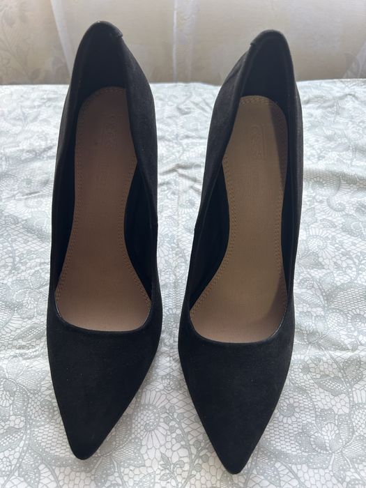 Обувки с ток River Island, Primark, Zara, Asos и др.