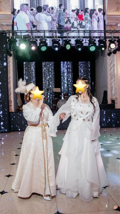 Платье на узату белое